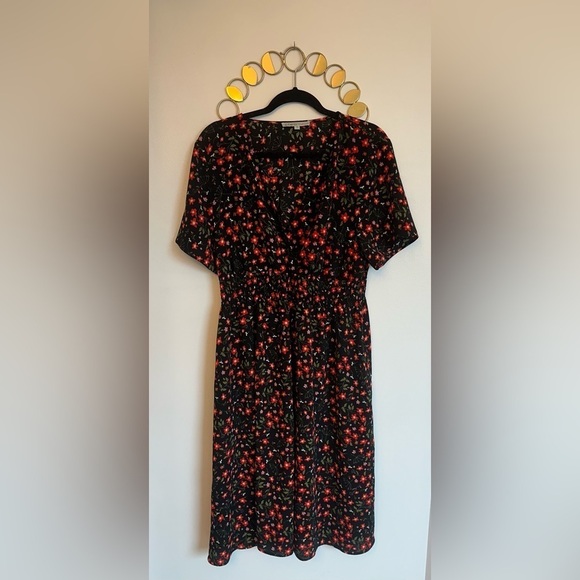 Cleo Petites Women Size XL Floral Midi Dress Black Red White Ruched Waist V Neck - Picture 1 of 6